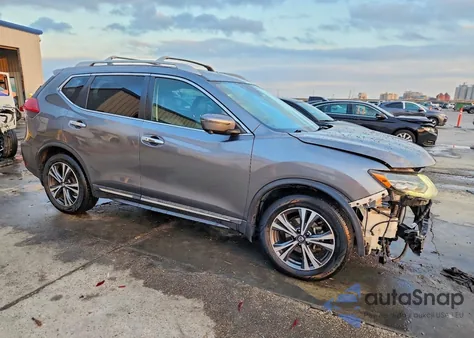 2017 Nissan Rogue S z USA, uszkodzony, nr VIN 5N1AT2MT3HC870357